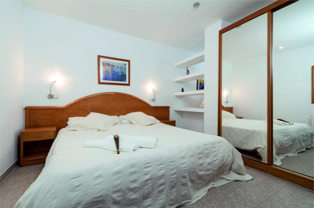 Apartamentos Xaloc Hrc Cala Millor  Pokoj fotografie