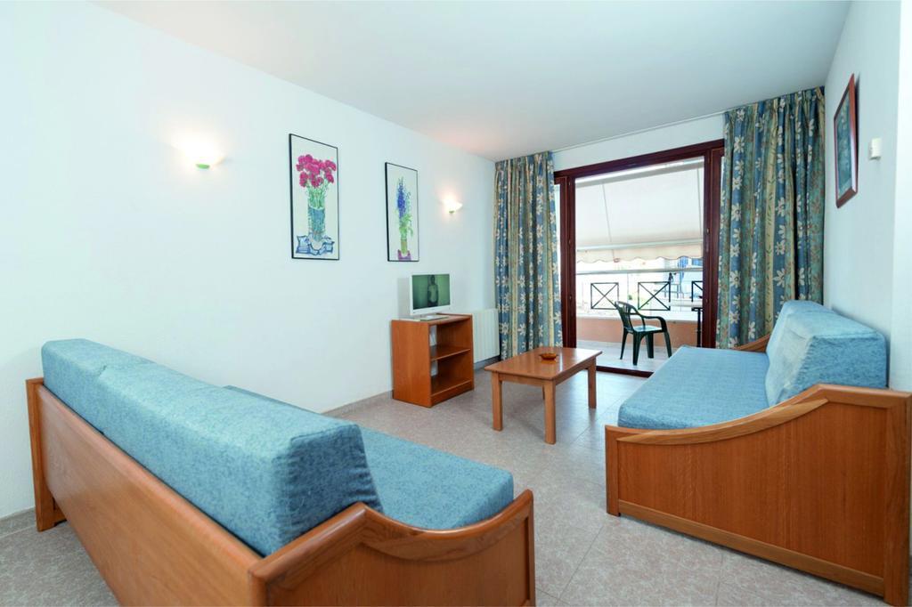 Apartamentos Xaloc Hrc Cala Millor  Pokoj fotografie